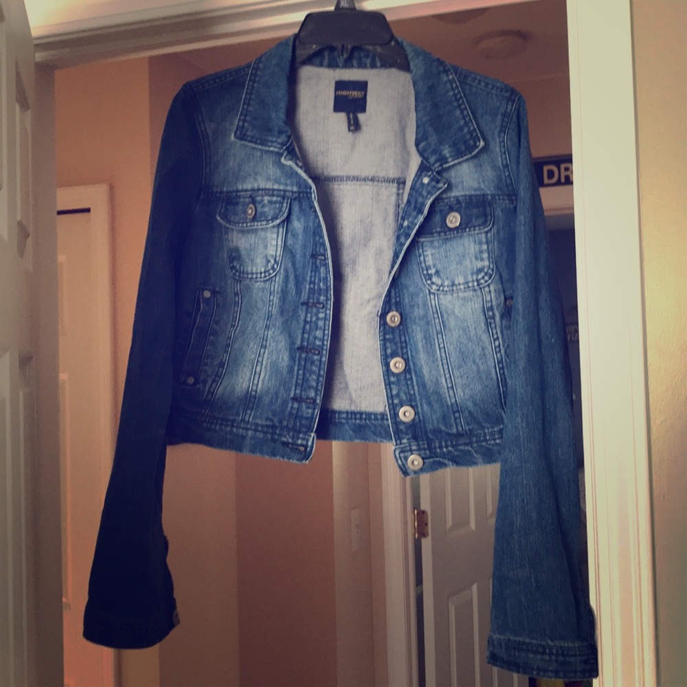 XL Cropped Jean Jacket EUC